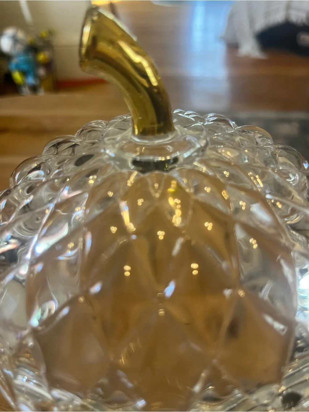 ✨ Vintage-Style Clear Glass Acorn Candy Dish with Gold Stem
